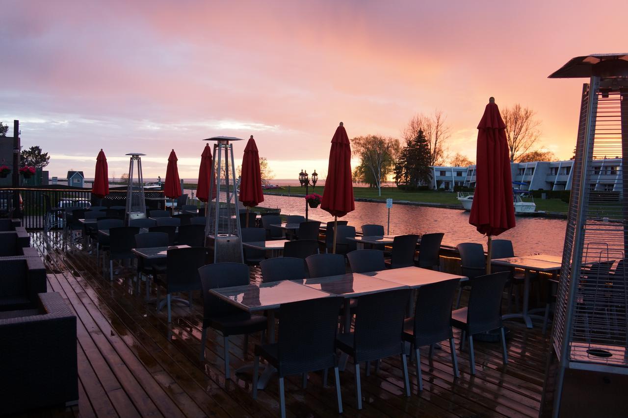 Lagoon Harbour Resort & Hotel Orillia Exterior photo